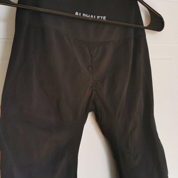 Revive Leggings - Picture 10 of 11